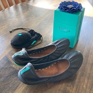 Womens 7 Tieks by Gavrieli Matte Black
